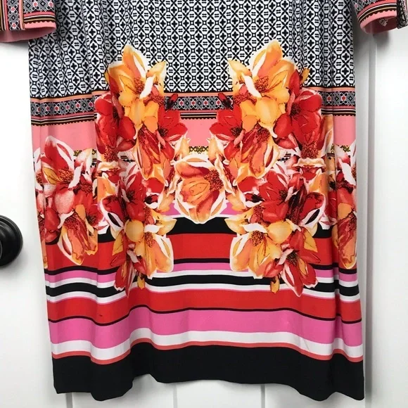 Beige by ECI medium 3/4 sleeve floral dress - Picture 6 of 8